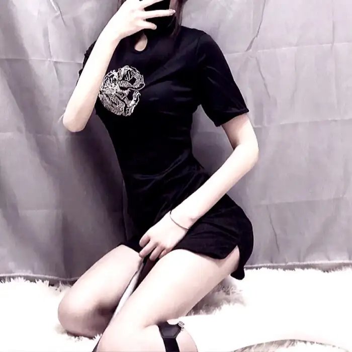 龙月